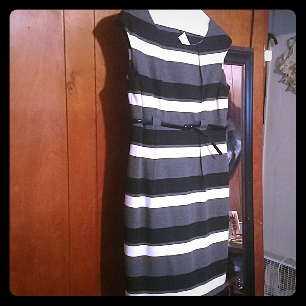 Calvin Klein charcoal/black/white dress